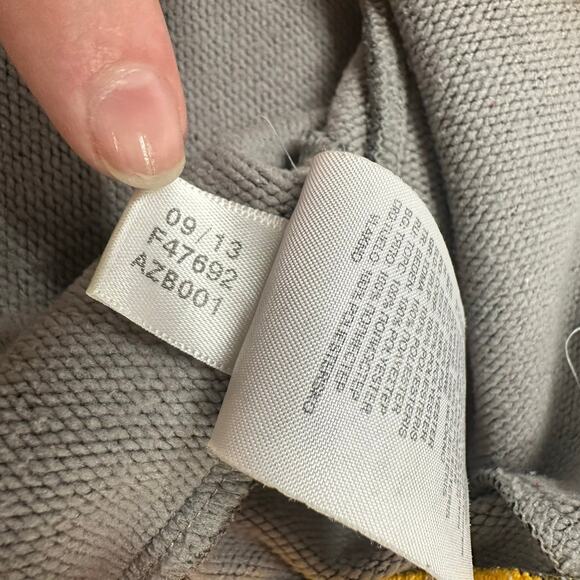 Adidas NBA Cleveland‎ Cavs Gray Yellow 3 Stripes Mens M Zip Up Track Jacket EUC - Picture 6 of 10